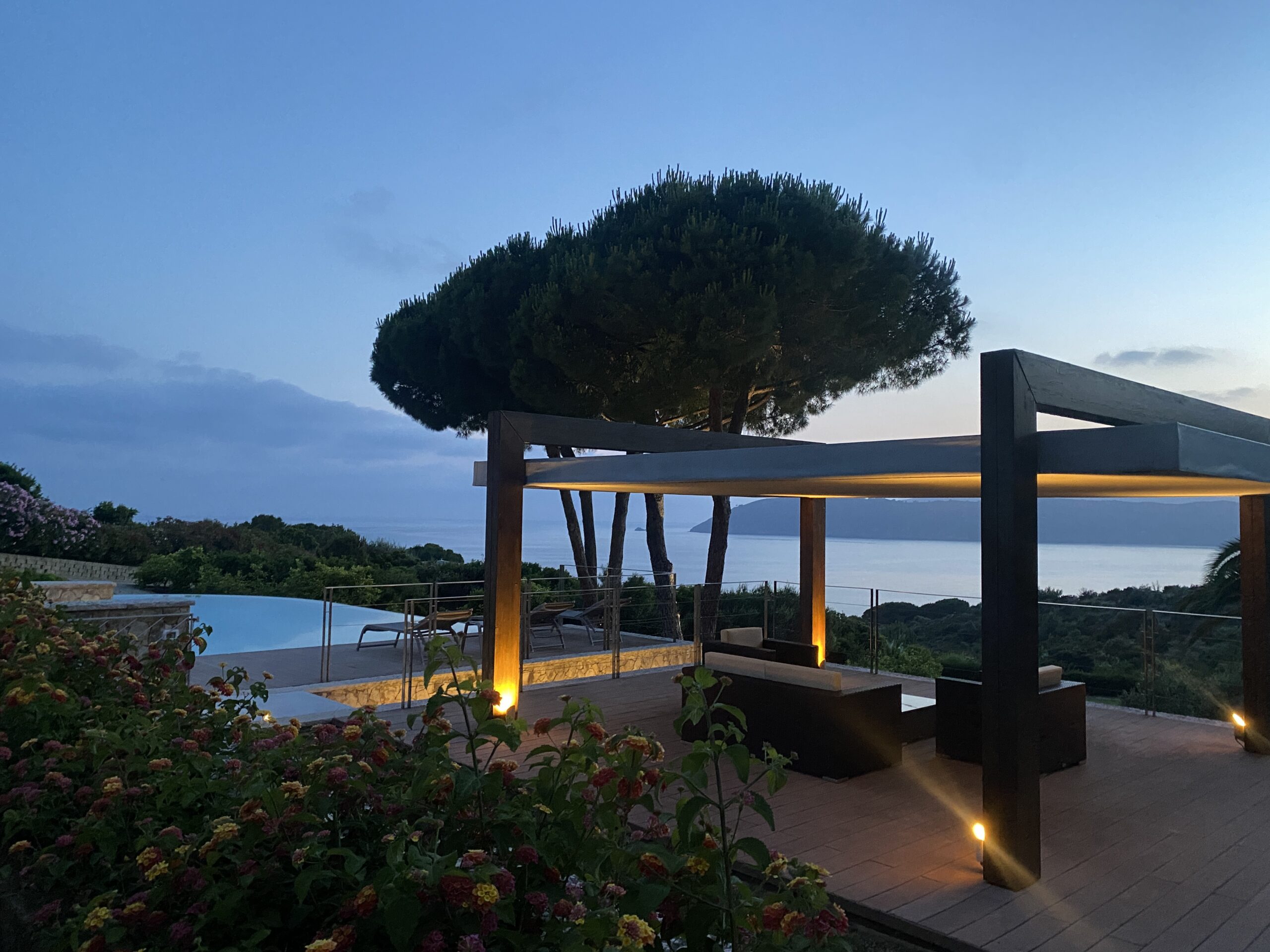 Terrazza al tramonto